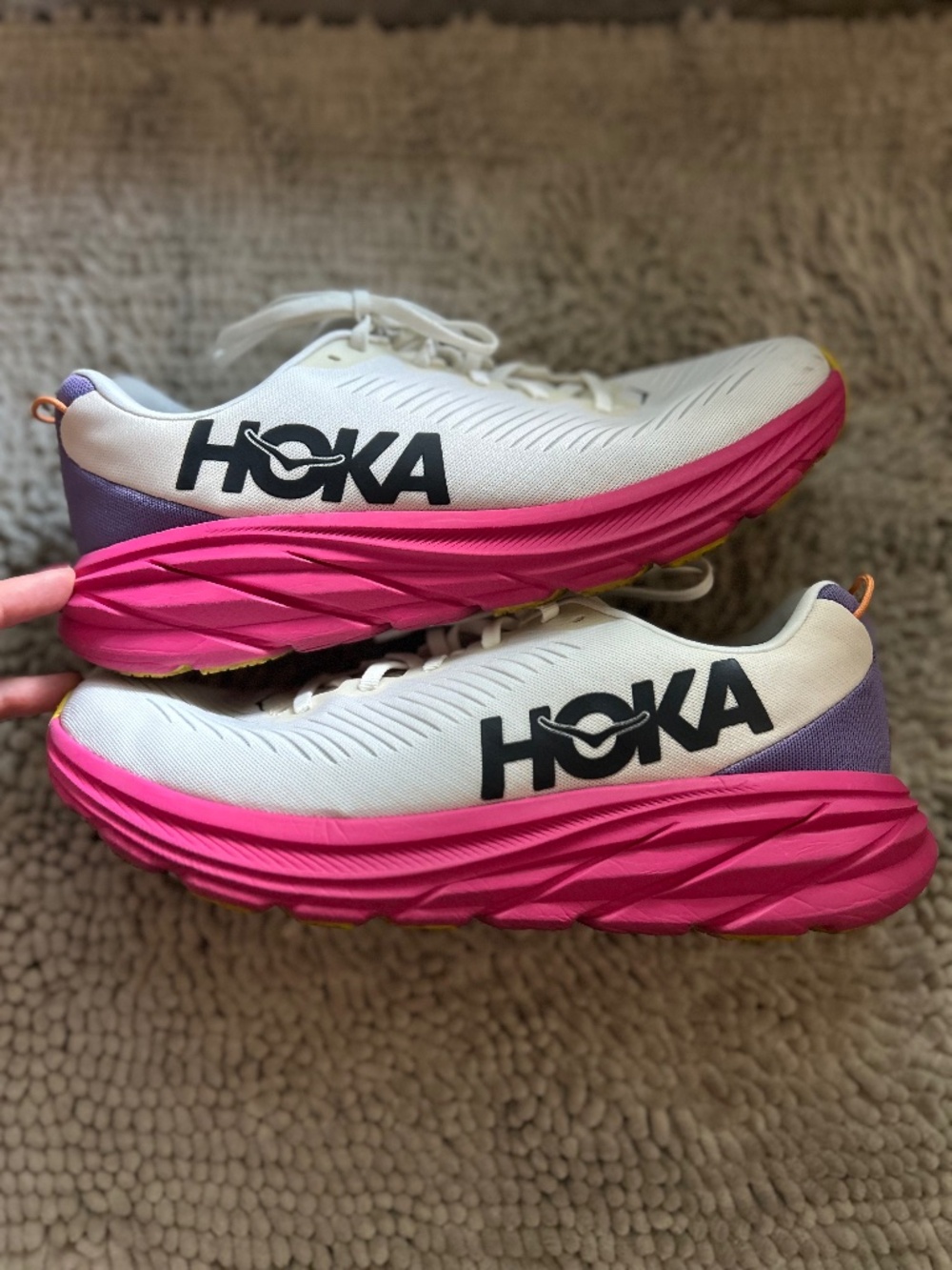 HOKA“Clifton10” SZ 9.5 Women’s White & Electric Rose Pink Running Shoes Sneakers